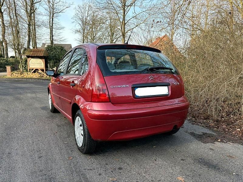 Gebraucht Citroën C3 60 PS (44 kW) 2004 Rot Limousine