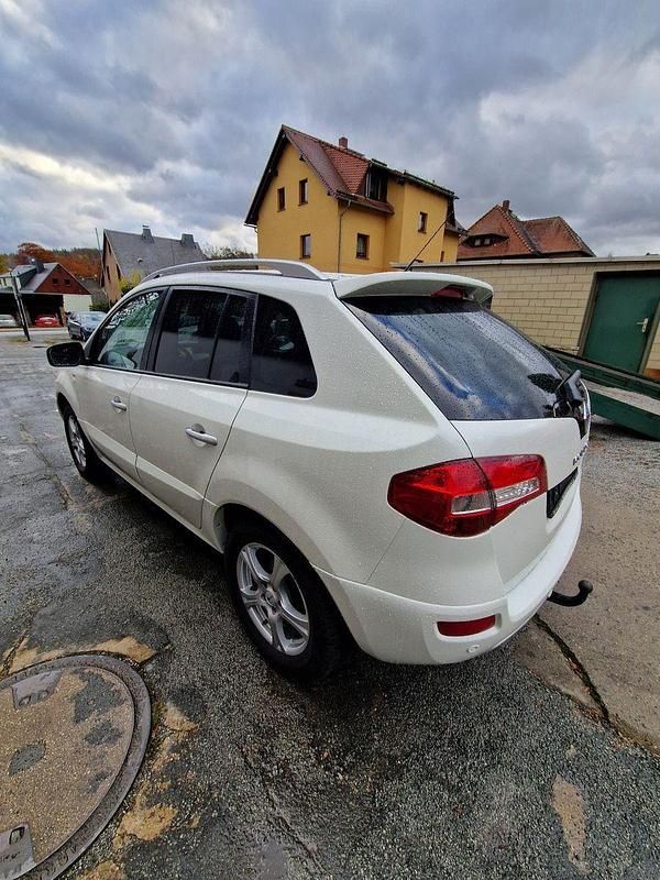Gebraucht Renault Koleos Bose Edition 150 PS (110 kW) 2011 Weiß SUV