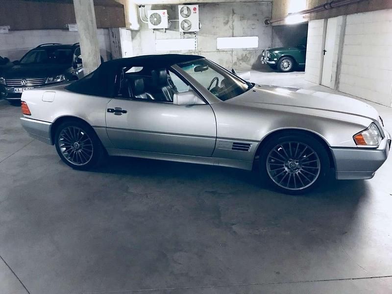 Gebraucht Mercedes SL320 231 PS (169 kW) 1994 Silber Cabrio