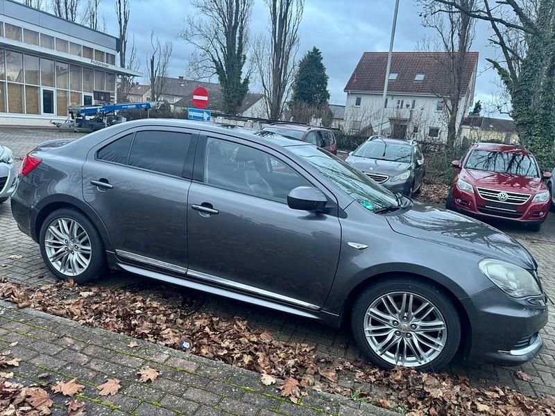 Gebraucht Suzuki Kizashi Sport 178 PS (130 kW) 2011 Schwarz Limousine