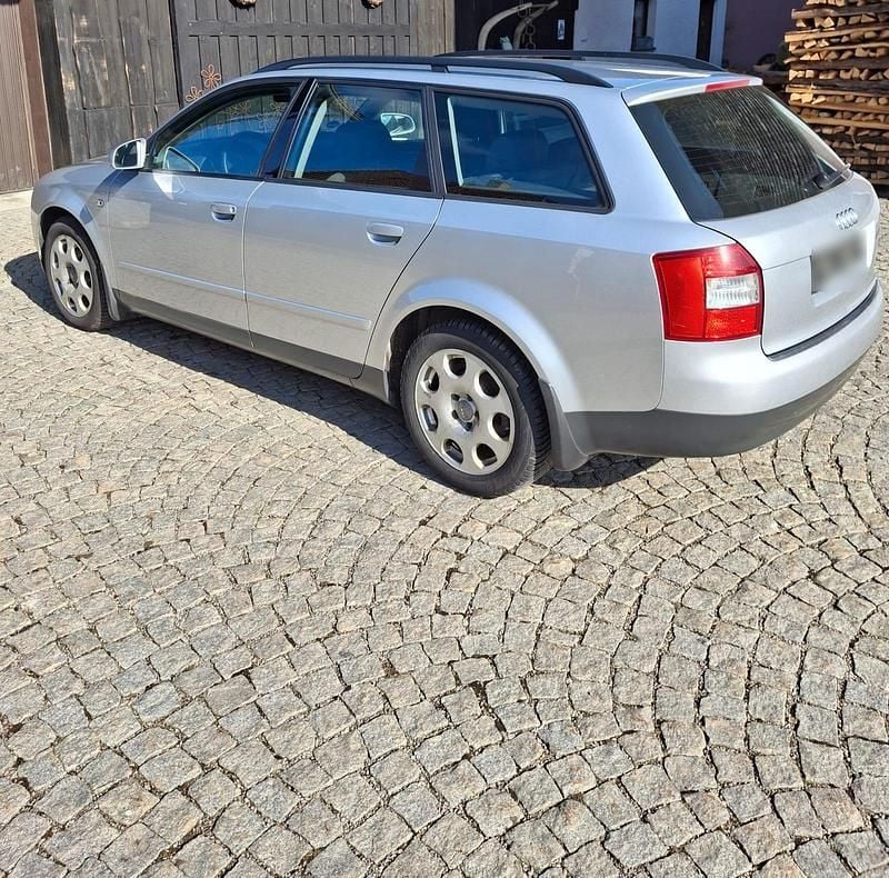 Gebraucht Audi A4 150 PS (110 kW) 2002 Silber Kombi