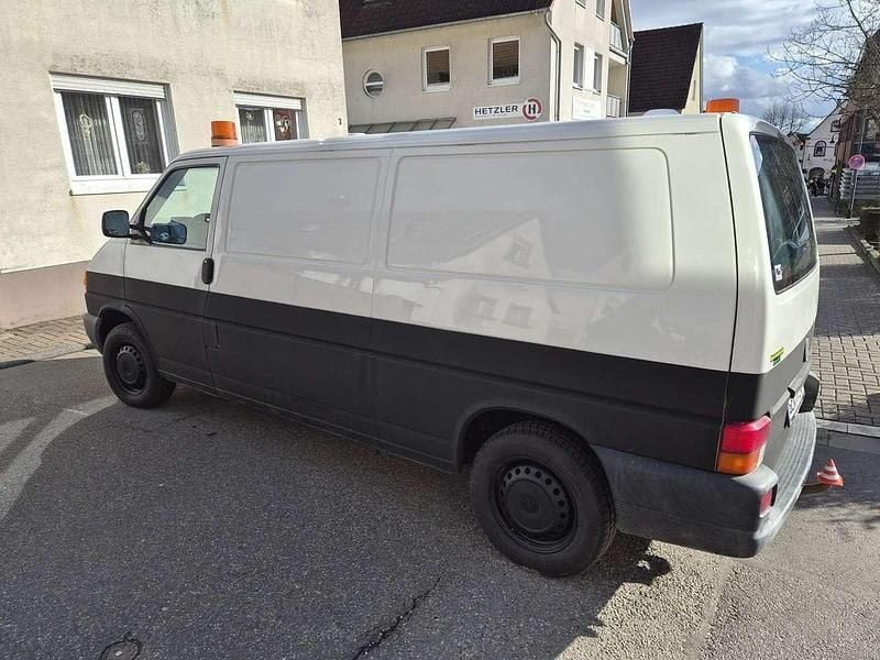 Gebraucht VW T4 88 PS (64 kW) 2002 Weiß Van