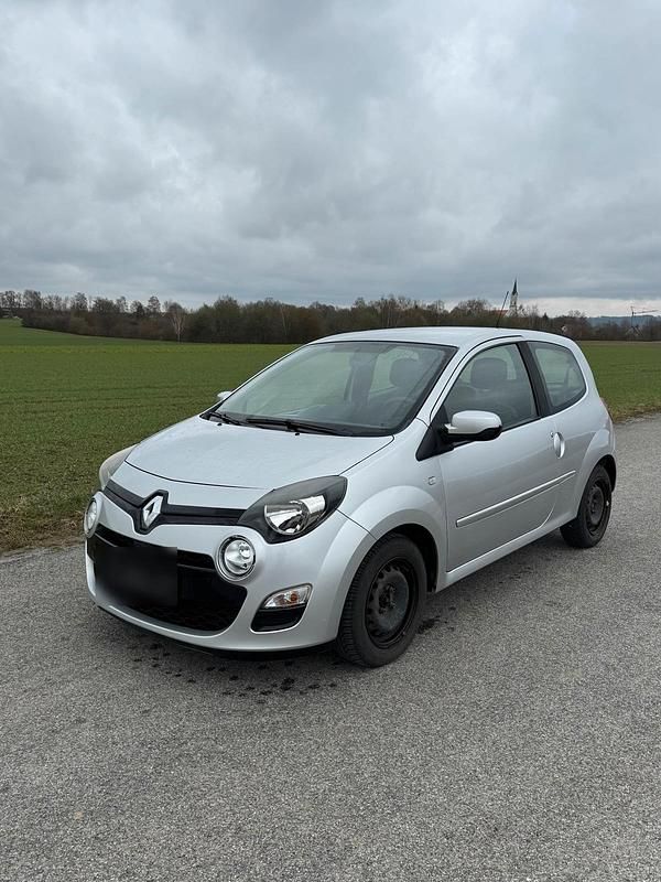 Gebraucht Renault Twingo 75 PS (55 kW) 2013 Silber Kleinwagen