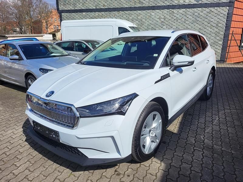 Moonweiß perleffekt Neu 2025 Skoda Enyaq iV Suite SUV | 50.445 € (Fairer Preis) - Bild 1/4
