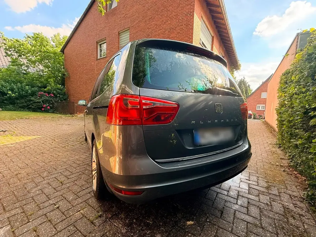 Gebraucht Seat Alhambra 177 PS (130 kW) 2014 Grau Van / Kleinbus