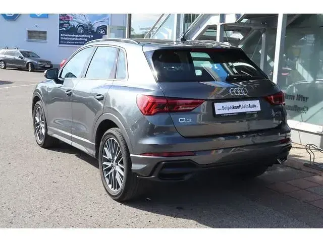 Gebraucht Audi Q3 S-Line 230 PS (169 kW) 2019 Daytonagrau SUV