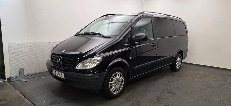 Schwarz Gebraucht 2010 Mercedes Vito Van | 8.000 € - Bild 1/4