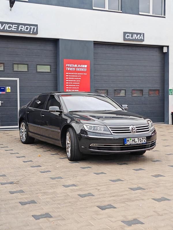 Schwarz Gebraucht 2015 VW Phaeton Limousine | 16.000 € (Superpreis) - Bild 1/4