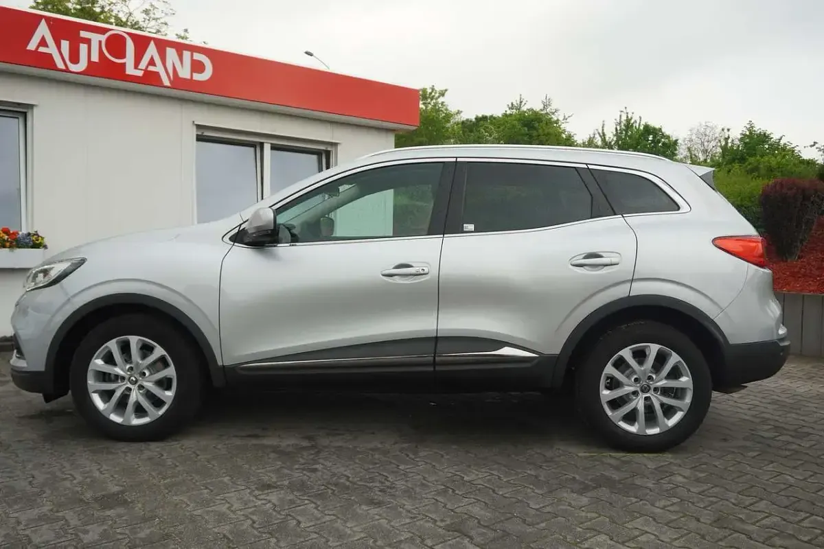Gebraucht Renault Kadjar Bose Edition 140 PS (102 kW) 2019 Grau SUV