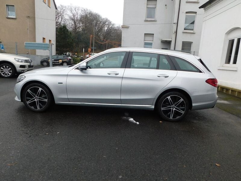 Gebraucht Mercedes C300e 306 PS (225 kW) 2020 Silber Kombi