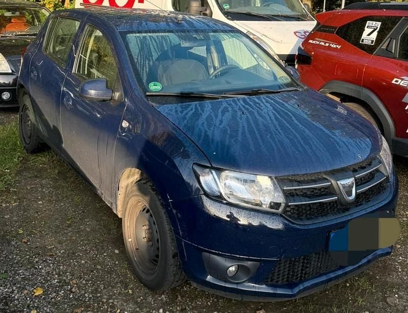Blau Gebraucht 2016 Dacia Sandero Kleinwagen | 1.990 € (Superpreis) - Bild 1/4