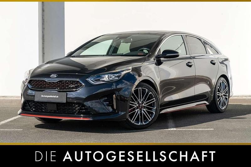 Gebraucht Kia ProCeed GT 204 PS (150 kW) 2019 (1k) zilinaschwarz met. Kombi