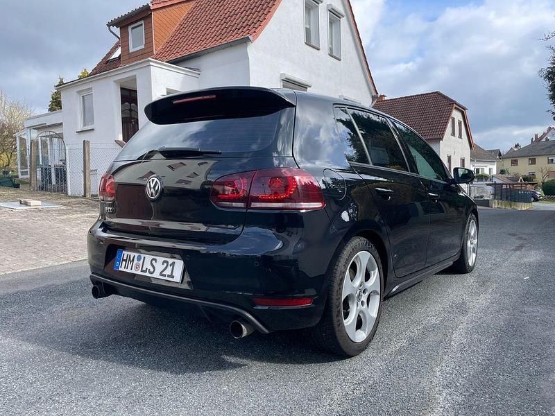 Gebraucht VW Golf VI GTI 211 PS (155 kW) 2009 Schwarz Kleinwagen