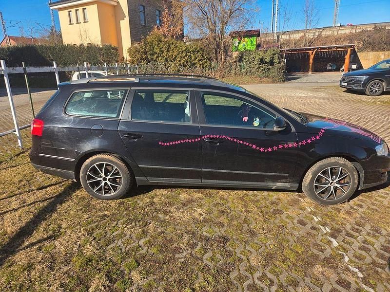 Gebraucht VW Passat Highline 105 PS (77 kW) 2005 Schwarz Kombi