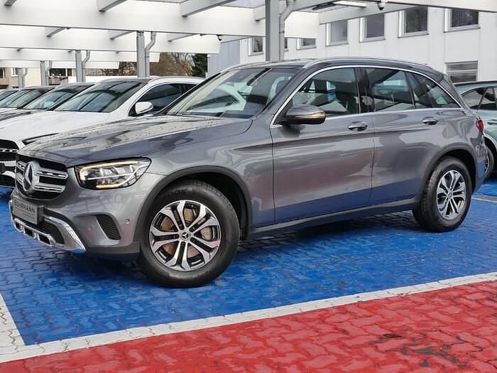 Second-hand Mercedes GLC200 197 CP (144 kW) 2020 SUV
