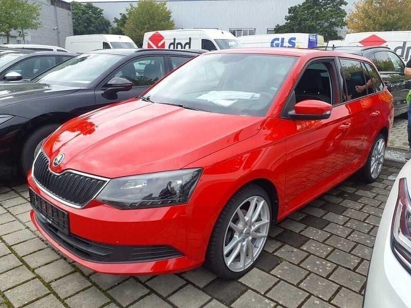Rot Gebraucht 2016 Skoda Fabia Ambition Kombi | 7.999 € (Fairer Preis) - Bild 1/4
