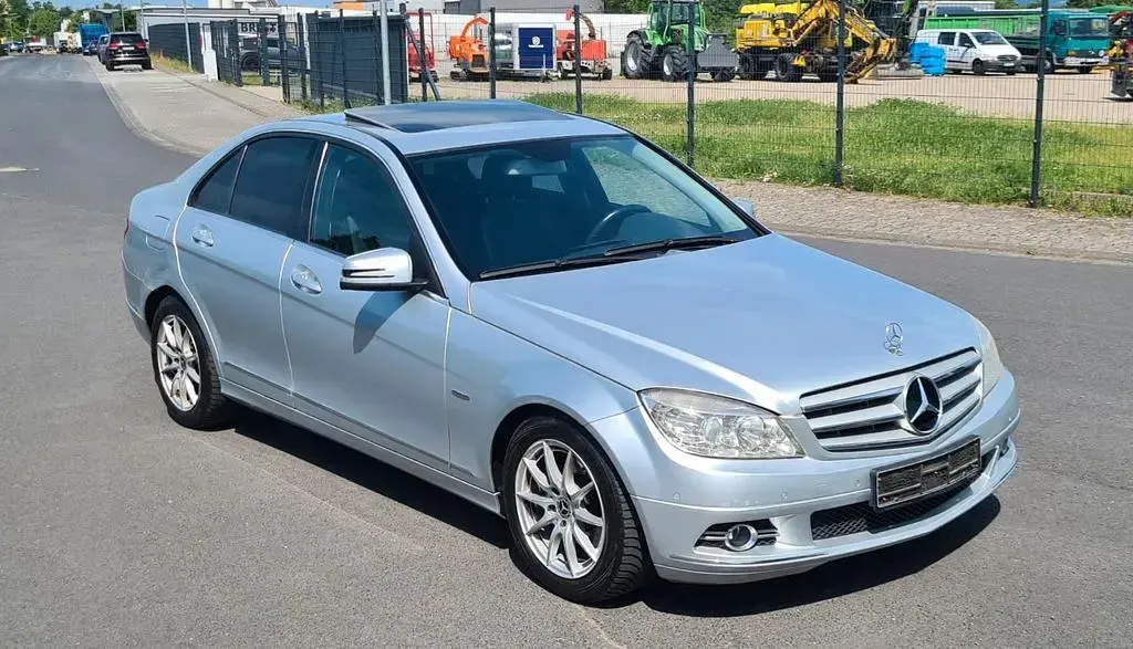 Gebraucht Mercedes C200 184 PS (135 kW) 2008 Silber Limousine