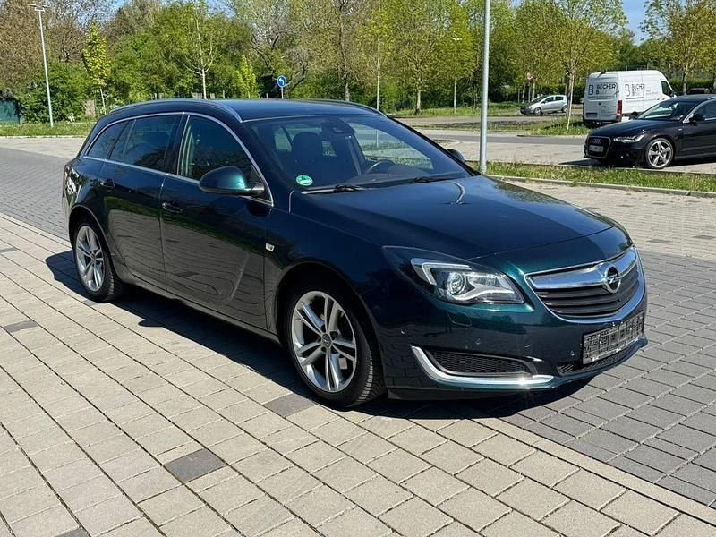 Gebraucht Opel Insignia Innovation 170 PS (125 kW) 2016 Grün Kombi
