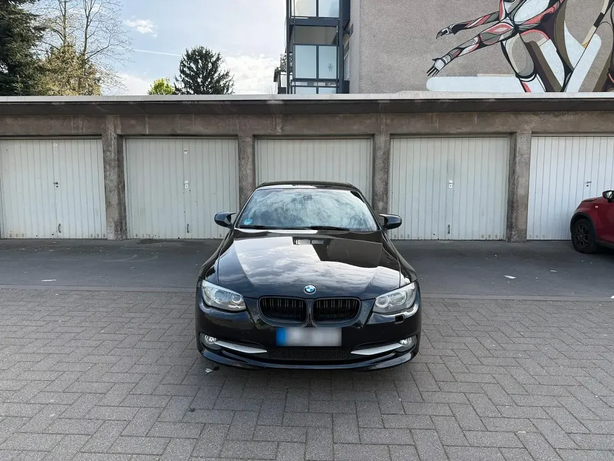 Gebraucht BMW 320 Cabriolet 184 PS (135 kW) 2011 Cabrio