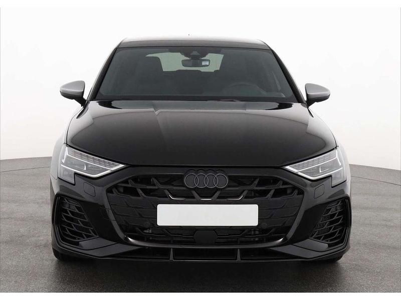 Gebraucht Audi S3 Ambiente 333 PS (244 kW) 2025 Schwarz Limousine