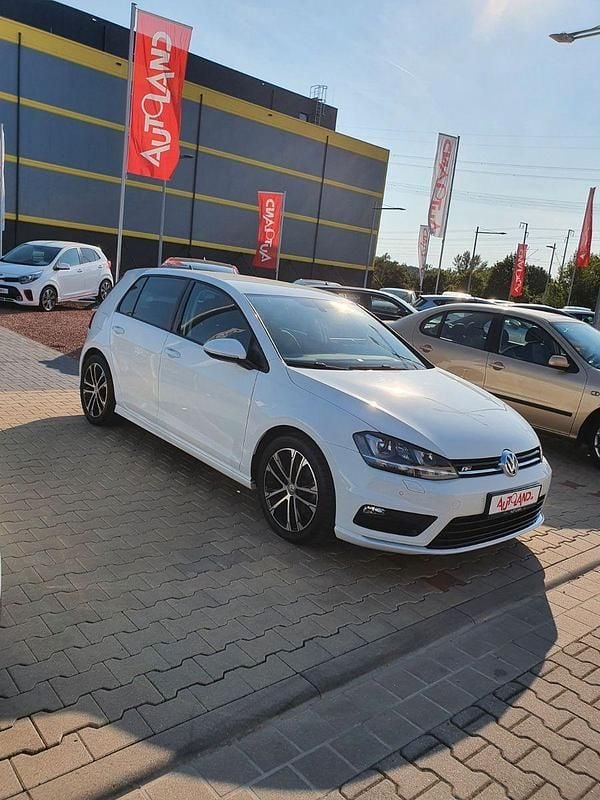 Gebraucht VW Golf VII Highline 150 PS (110 kW) 2017 Weiß Kleinwagen
