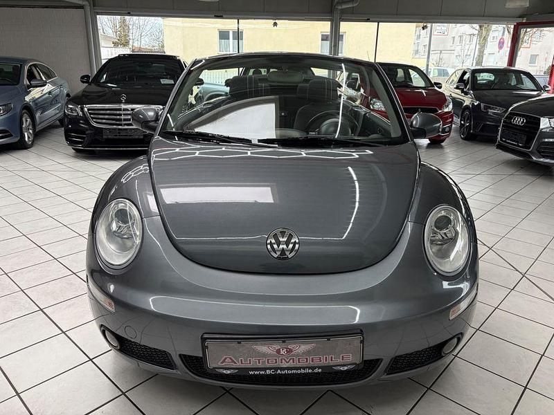 Gebraucht VW New Beetle Cabriolet 102 PS (75 kW) 2010 Grau Cabrio