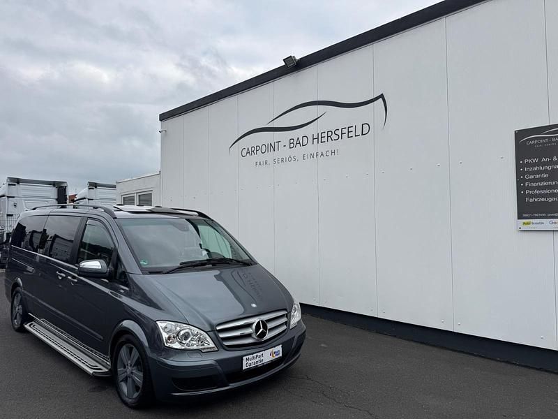 Grau Gebraucht 2011 Mercedes Viano Edition Van / Kleinbus | 26.500 € - Bild 1/4
