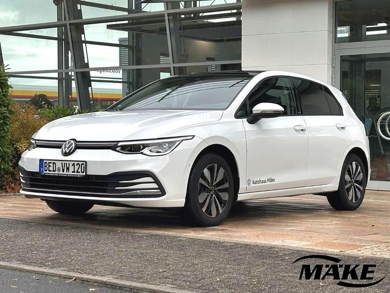 Gebraucht VW Golf VIII Move 150 PS (110 kW) 2023 Weiß Limousine