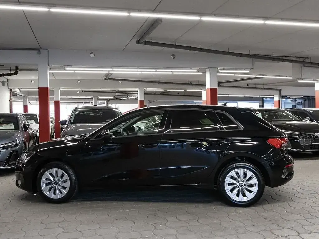 Gebraucht Audi A3 Design 204 PS (150 kW) 2021 Schwarz Limousine