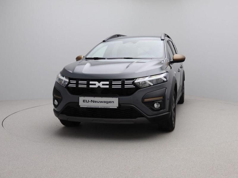Neu Dacia Jogger Extreme 101 PS (74 kW) 2026 Grau Van / Kleinbus