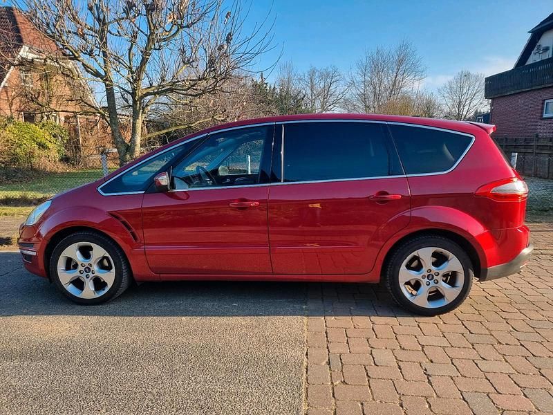Gebraucht Ford S-MAX S 163 PS (119 kW) 2013 Rot Van / Kleinbus