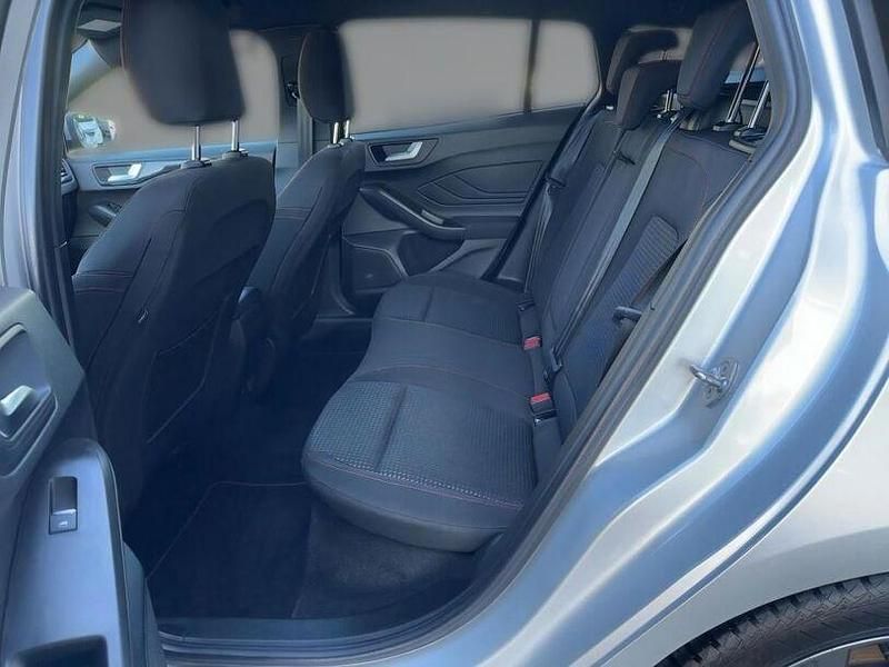 Usado Ford Focus 2024 Prateado Sedan