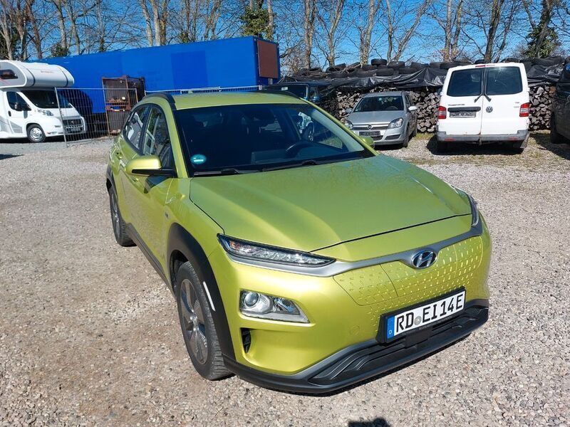 Gelb Gebraucht 2021 Hyundai Kona SUV | 18.999 € (Superpreis) - Bild 1/4