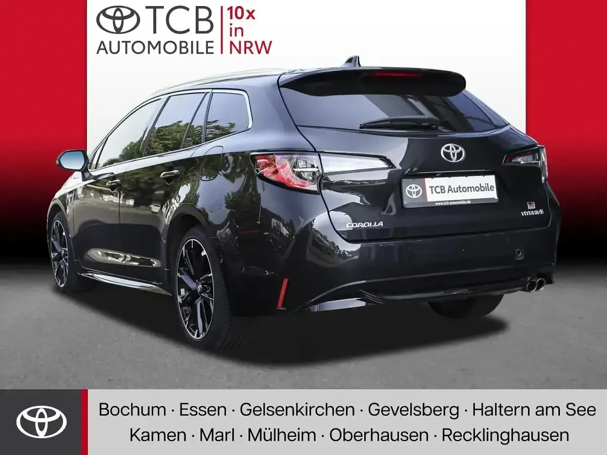 Gebraucht Toyota Corolla Edition 184 PS (135 kW) 2021 Mysticschwarz mica Kombi