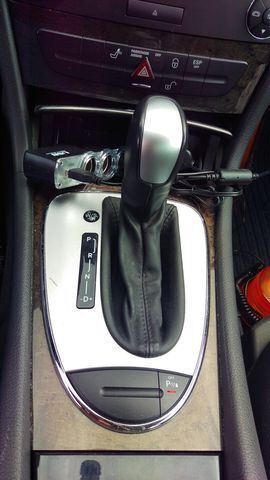 Gebraucht Mercedes E320 Avantgarde 305 PS (224 kW) 2003 Beige metallic Limousine