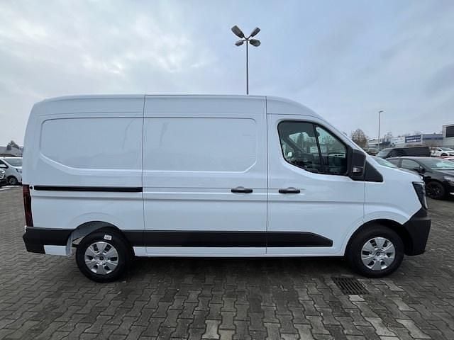 Nowe Renault Master 170 KM (125 kW) 2026 Minivan