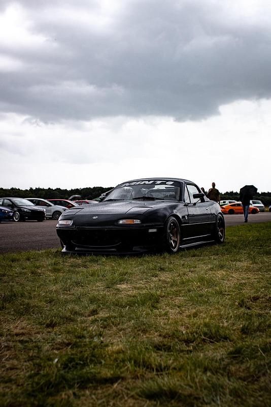 Schwarz Gebraucht 1996 Mazda MX5 Cabrio | 7.500 € (Fairer Preis) - Bild 1/4