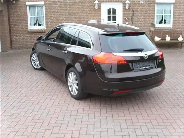 Gebraucht Opel Insignia Active 160 PS (117 kW) 2013 Braun Kombi