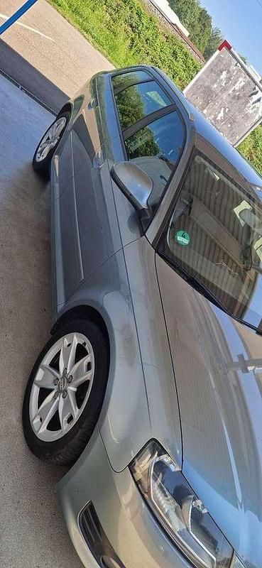 Gebraucht Audi A3 Attraction 140 PS (102 kW) 2010 Grau Kombi