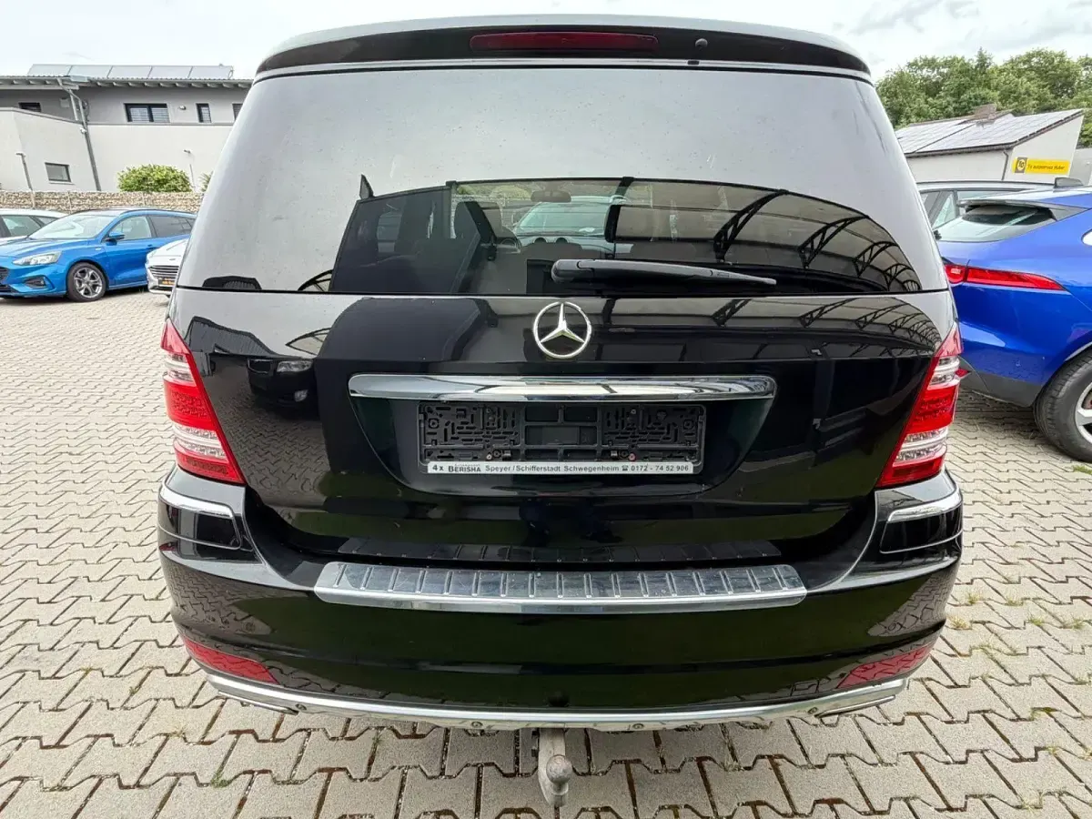Gebraucht Mercedes GL350 224 PS (164 kW) 2009 Schwarz SUV