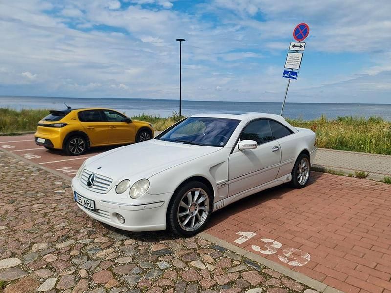 Gebraucht Mercedes CL600 367 PS (269 kW) 2001 Weiß Coupé