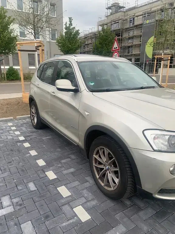Gebraucht BMW X3 184 PS (135 kW) 2010 Beige SUV