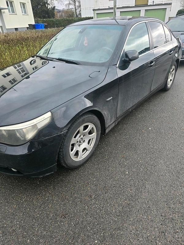 Gebraucht BMW 530 258 PS (189 kW) 2007 Schwarz Limousine