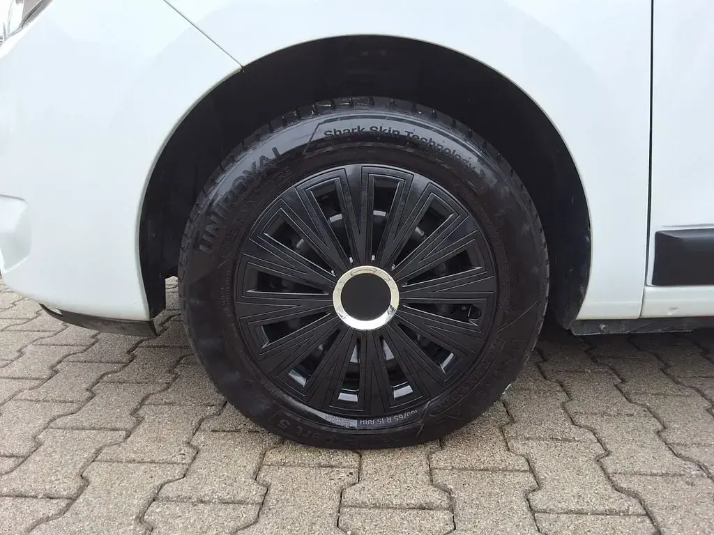 Gebraucht Dacia Dokker Comfort 95 PS (69 kW) 2020 Arktisweiß Van / Kleinbus
