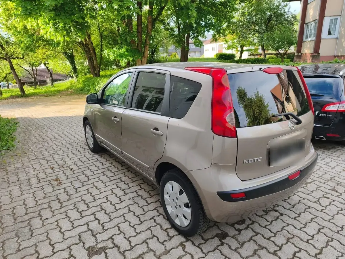 Gebraucht Nissan Note 88 PS (64 kW) 2006 Braun Kleinwagen