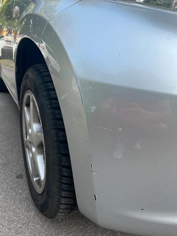 Gebraucht Daihatsu Sirion 91 PS (66 kW) 2009 Grau Kleinwagen