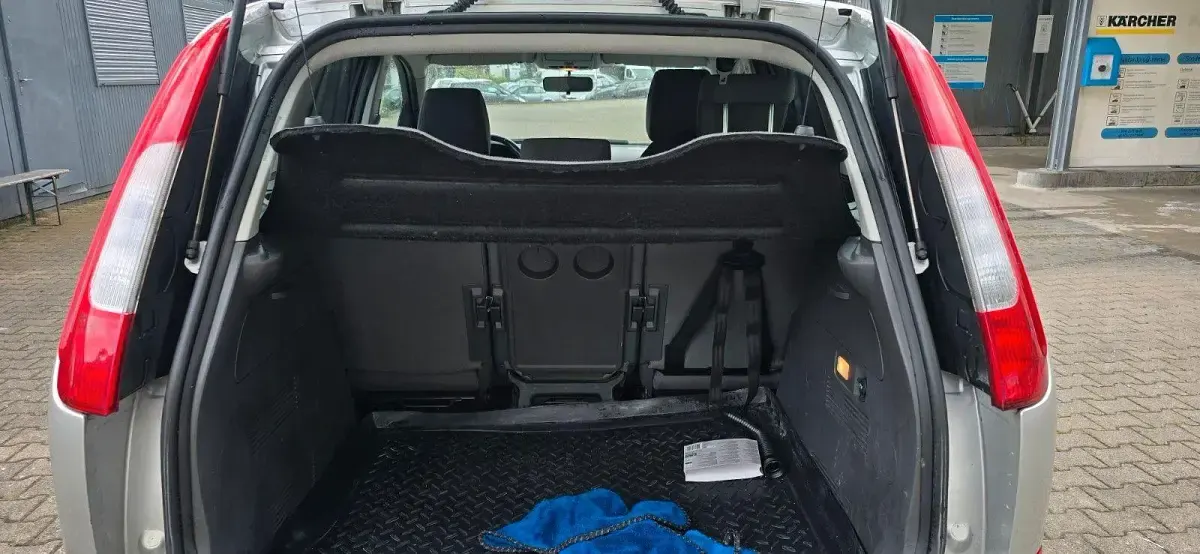 Gebraucht Ford C-MAX Trend 101 PS (74 kW) 2006 Grau Van / Kleinbus