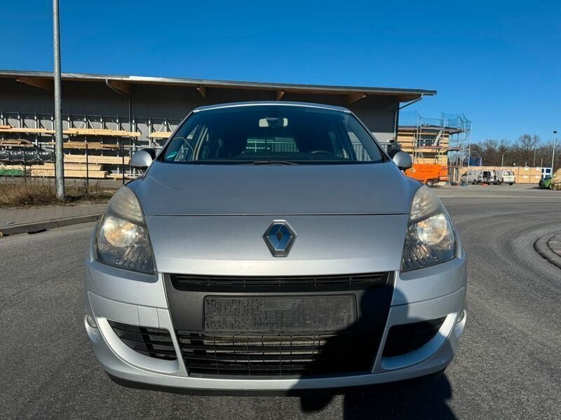 Gebraucht Renault Scénic III Dynamique 131 PS (96 kW) 2011 Grau Van / Kleinbus