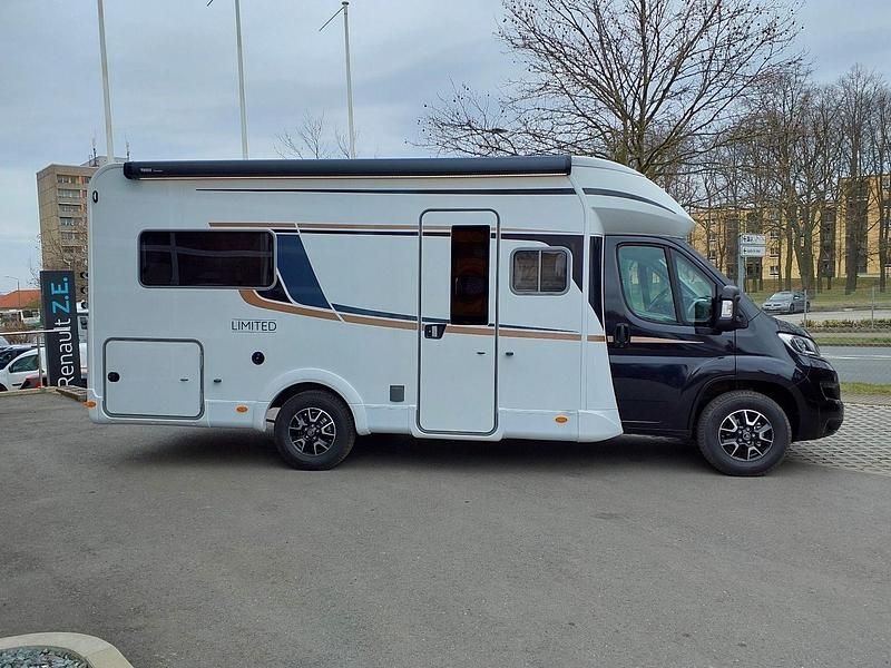 Gebraucht Buerstner Limited T 140 PS (102 kW) 2025 Van