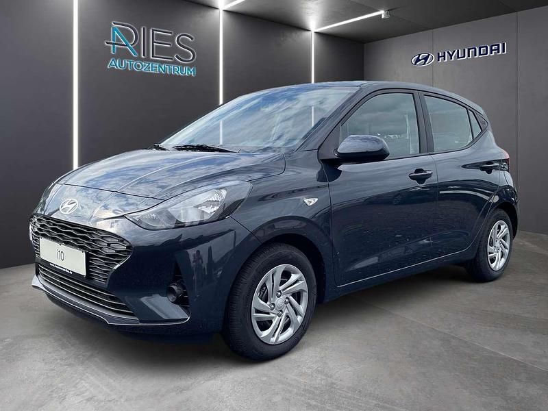 Aurora grey Neu 2025 Hyundai i10 Select Kleinwagen | 16.910 € (Fairer Preis) - Bild 1/4